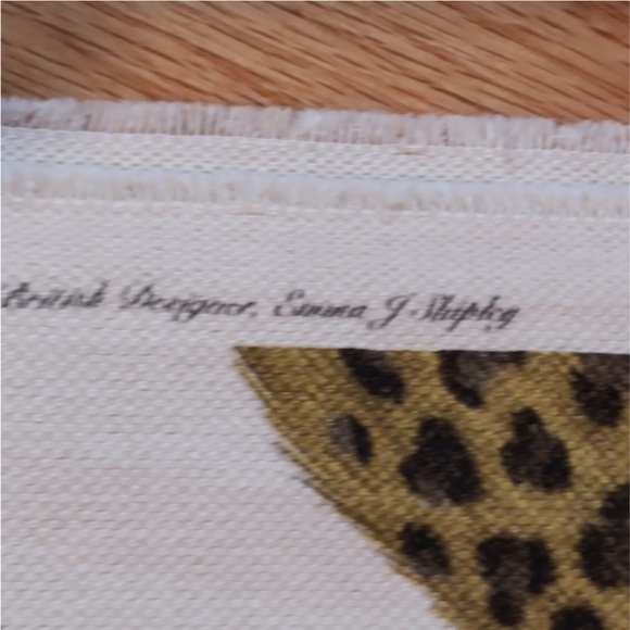 WILDERIE BY EMMA J SHIPLEY FOR CLARKE AND CLARKE - fabric 🐆⚜️💛🖤 - Picture 3 of 12